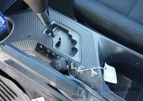 2015 Toyota Rav4 Le z USA, uszkodzony, nr VIN 2T3ZFREV2FW200235